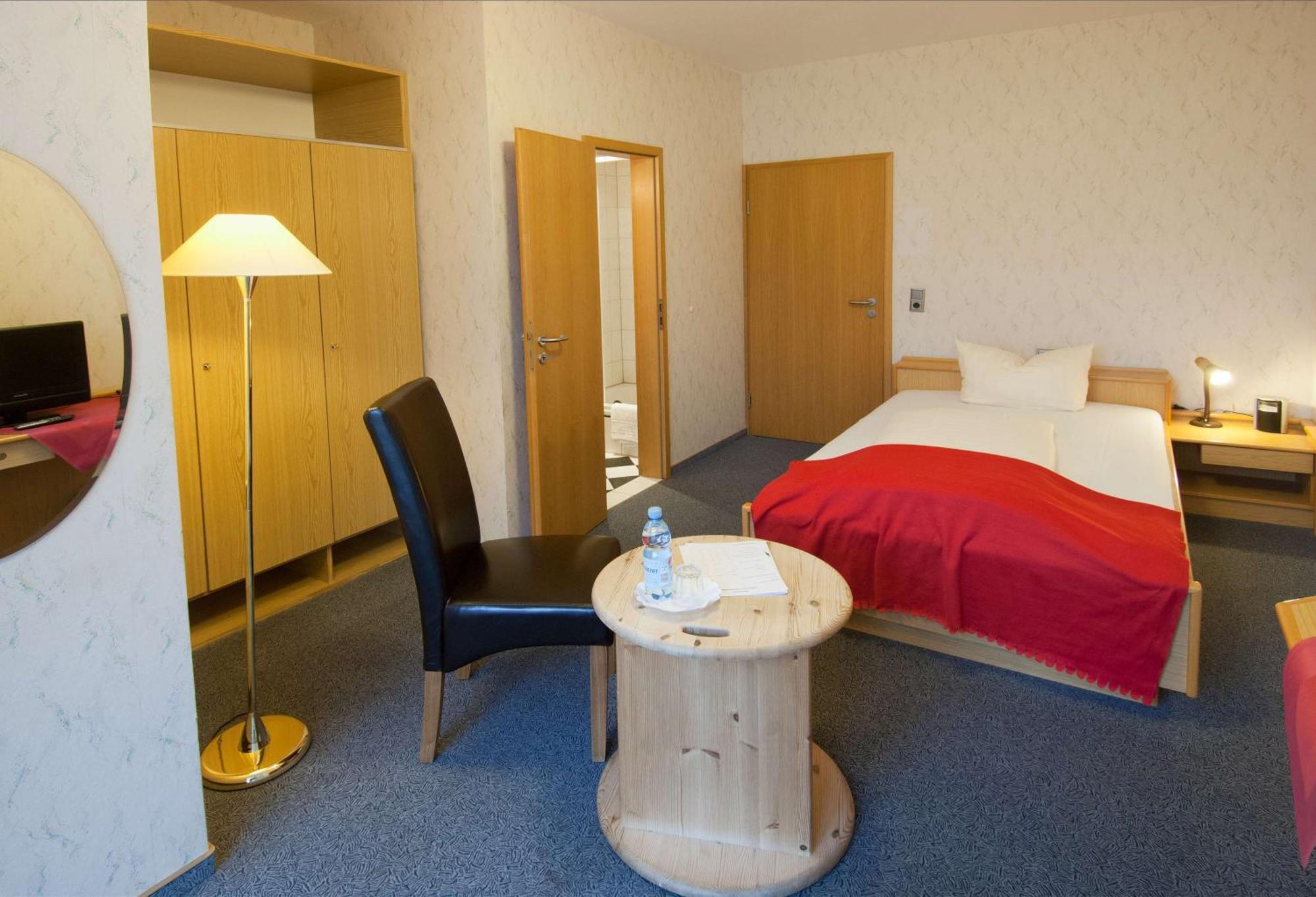 Hotel Garni am Goetheplatz Bad Münster am Stein-Ebernburg Kamer foto