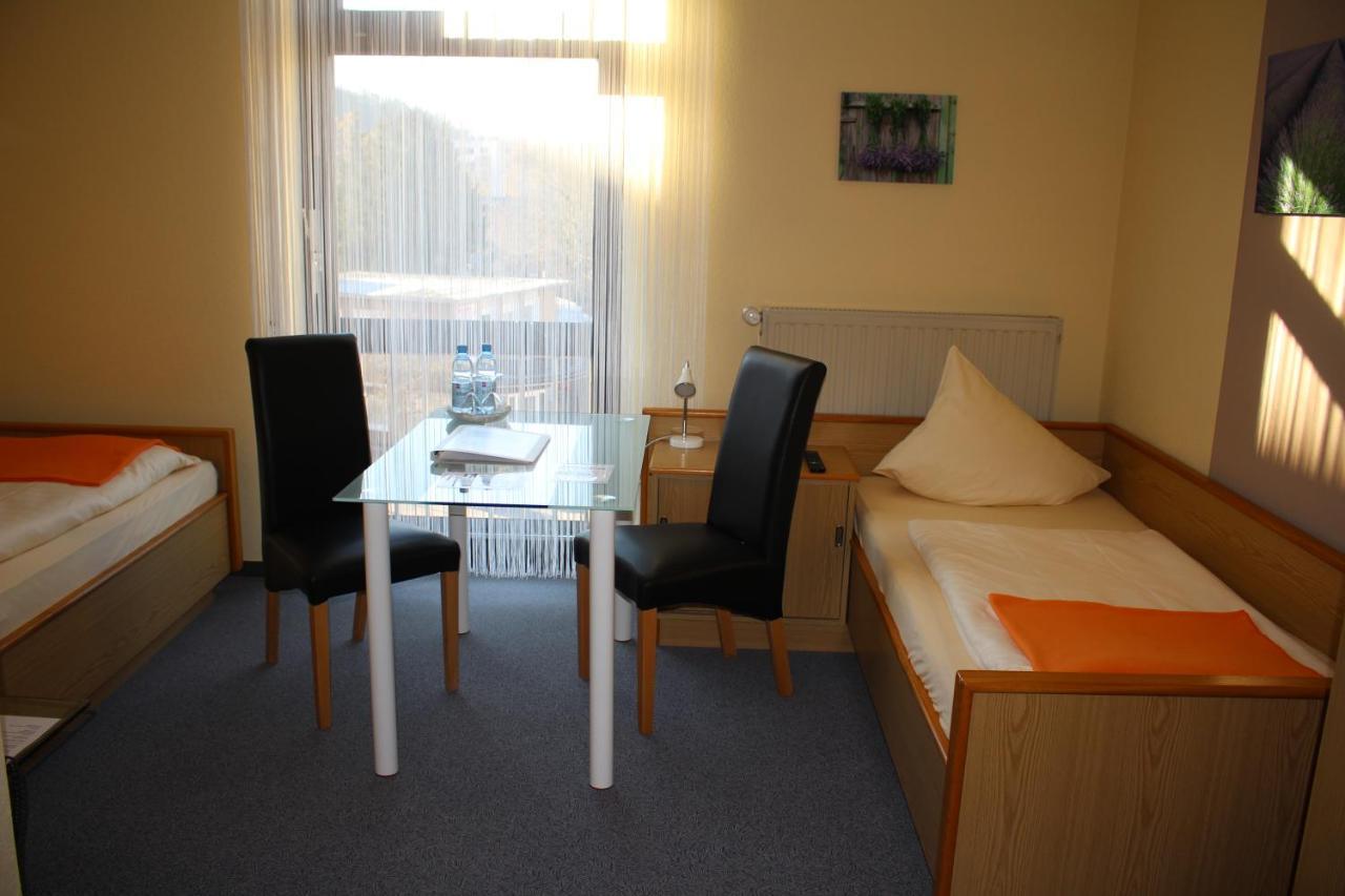 Hotel Garni am Goetheplatz Bad Münster am Stein-Ebernburg Buitenkant foto